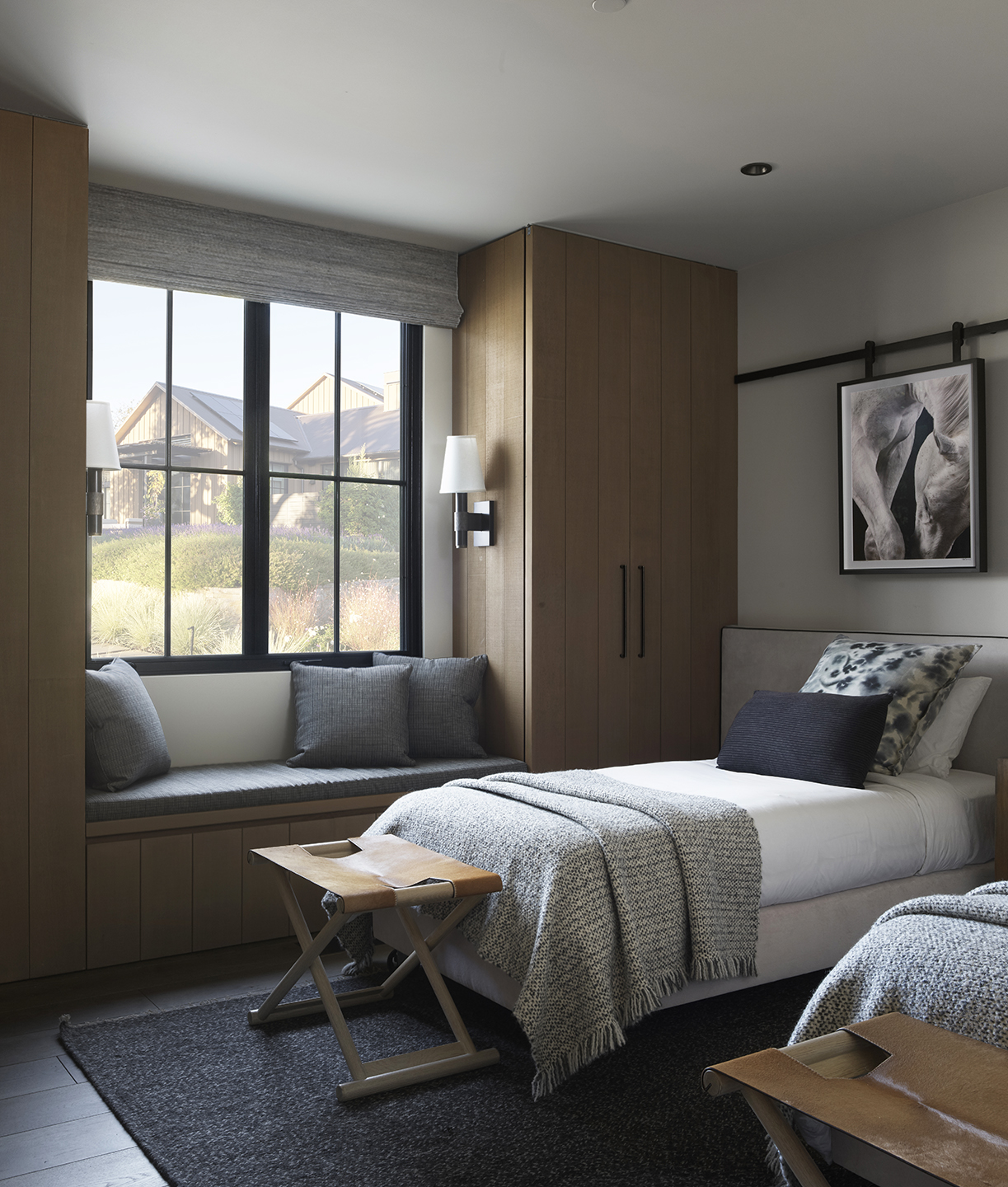 Jennifer-Robin-Interiors-Project-Modern-Country-Estate-23-Guest-House-Bedroom
