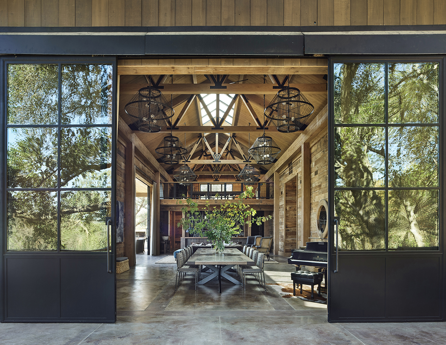 Jennifer-Robin-Interiors-Projects-Party-Barn-1-Entrance-Dining-Room