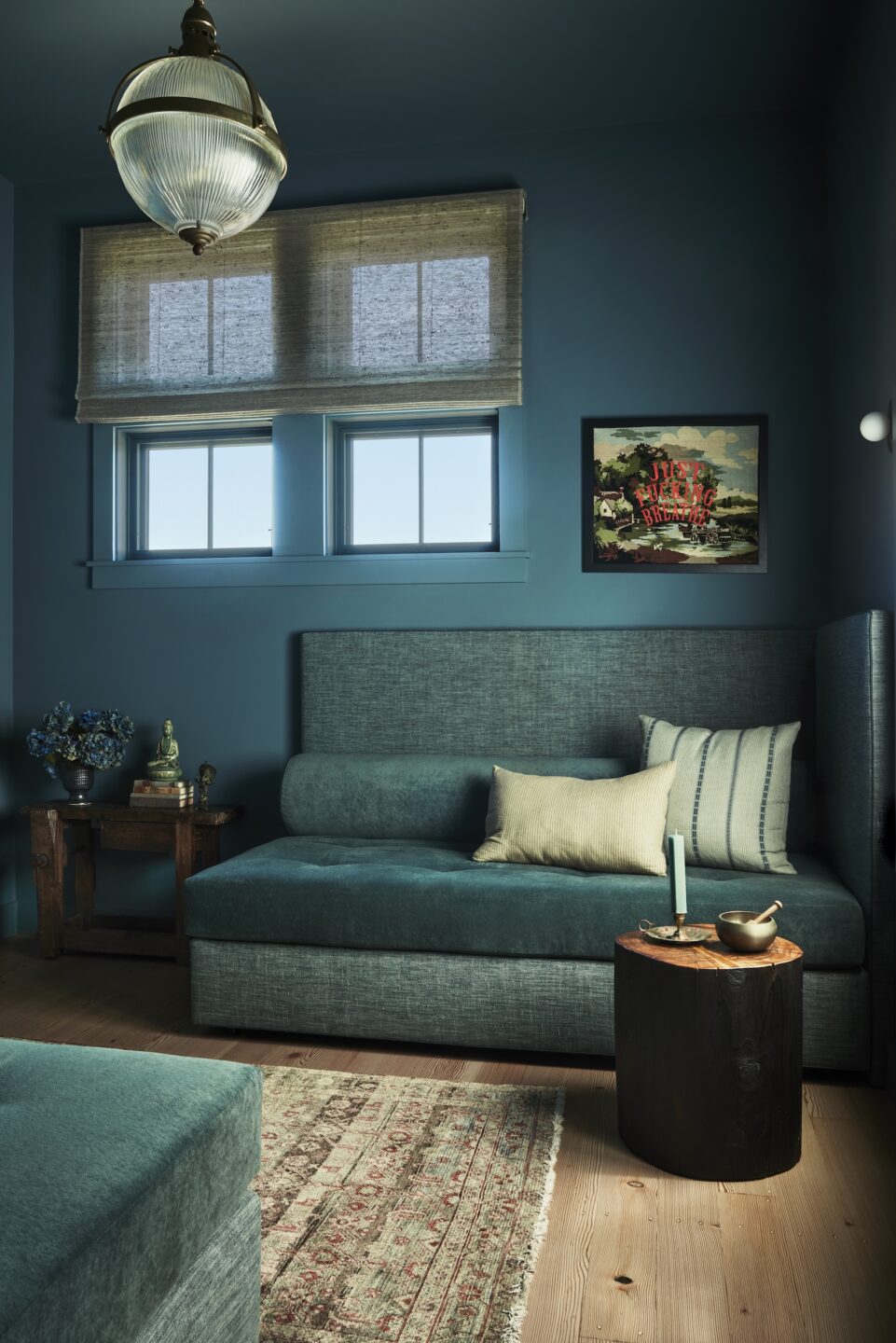 Jennifer-Robin-Interiors-California-Historic-Farmhouse-Main-House-Lounge