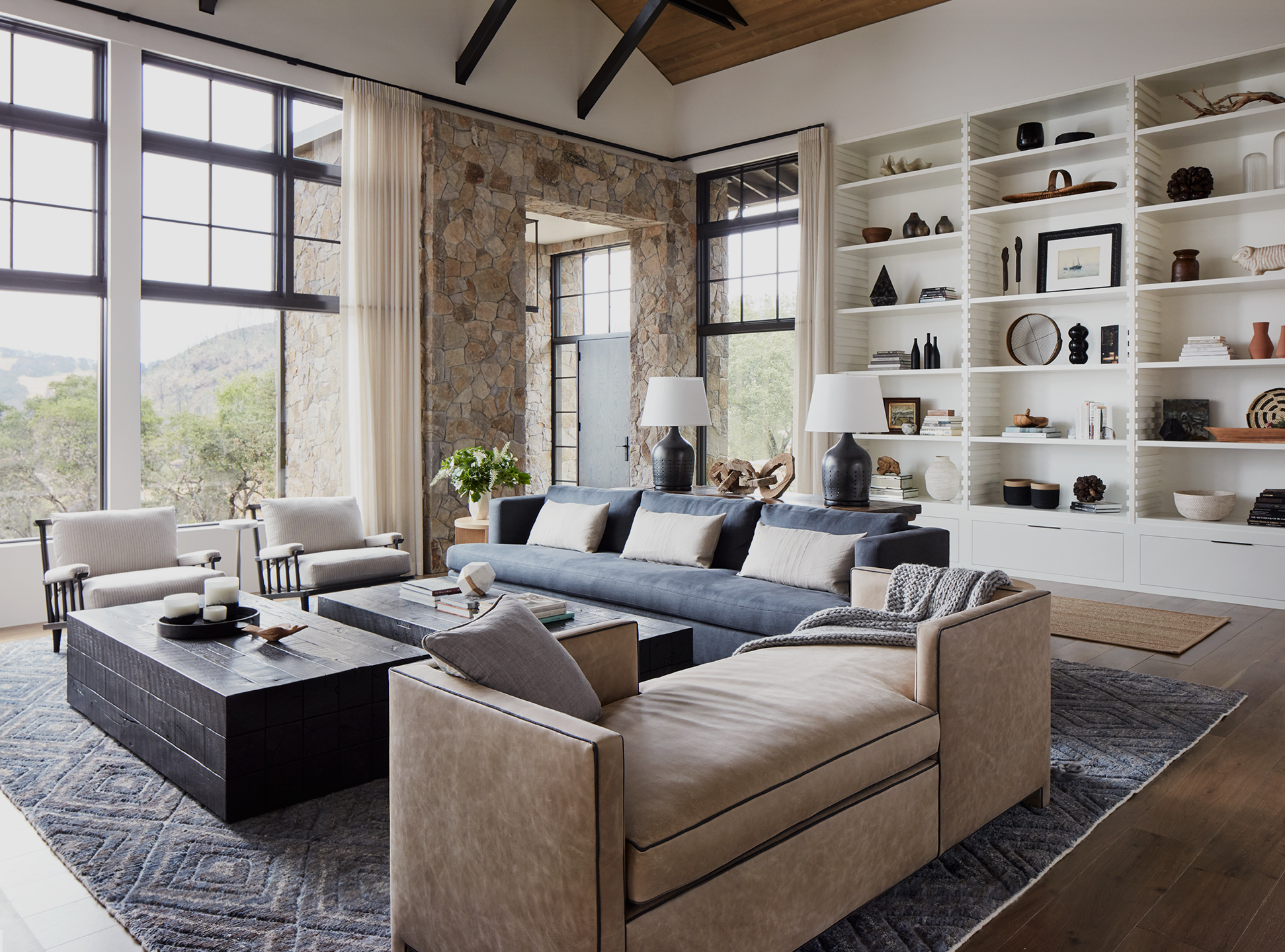 Jennifer-Robin-Interiors-Living-Room-California